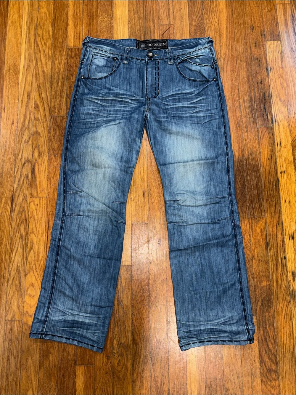 Men's Straight-Leg Distressed Blue Jeans
